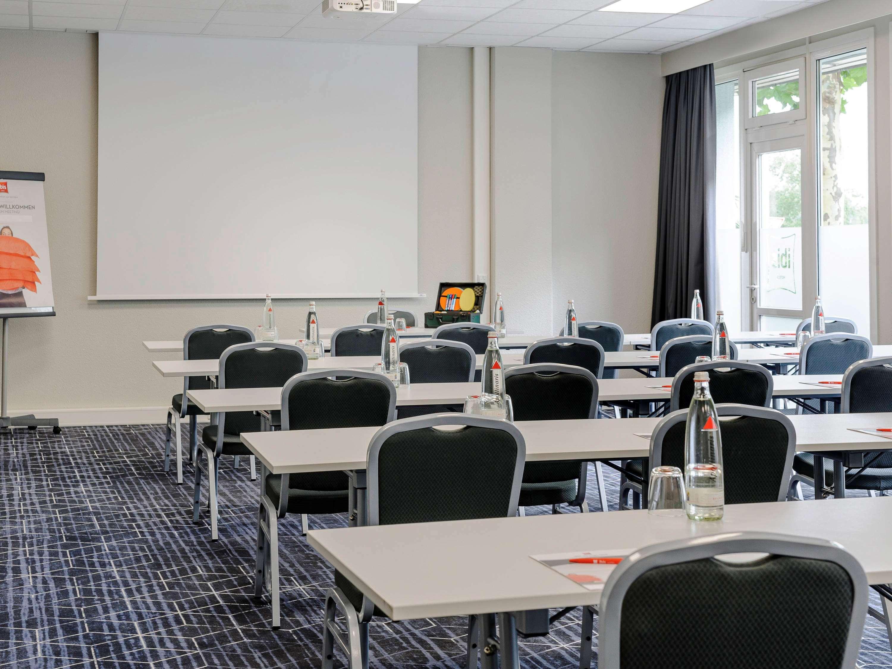Ibis Hotel Frankfurt Messe West Frankfurt am Main Luaran gambar